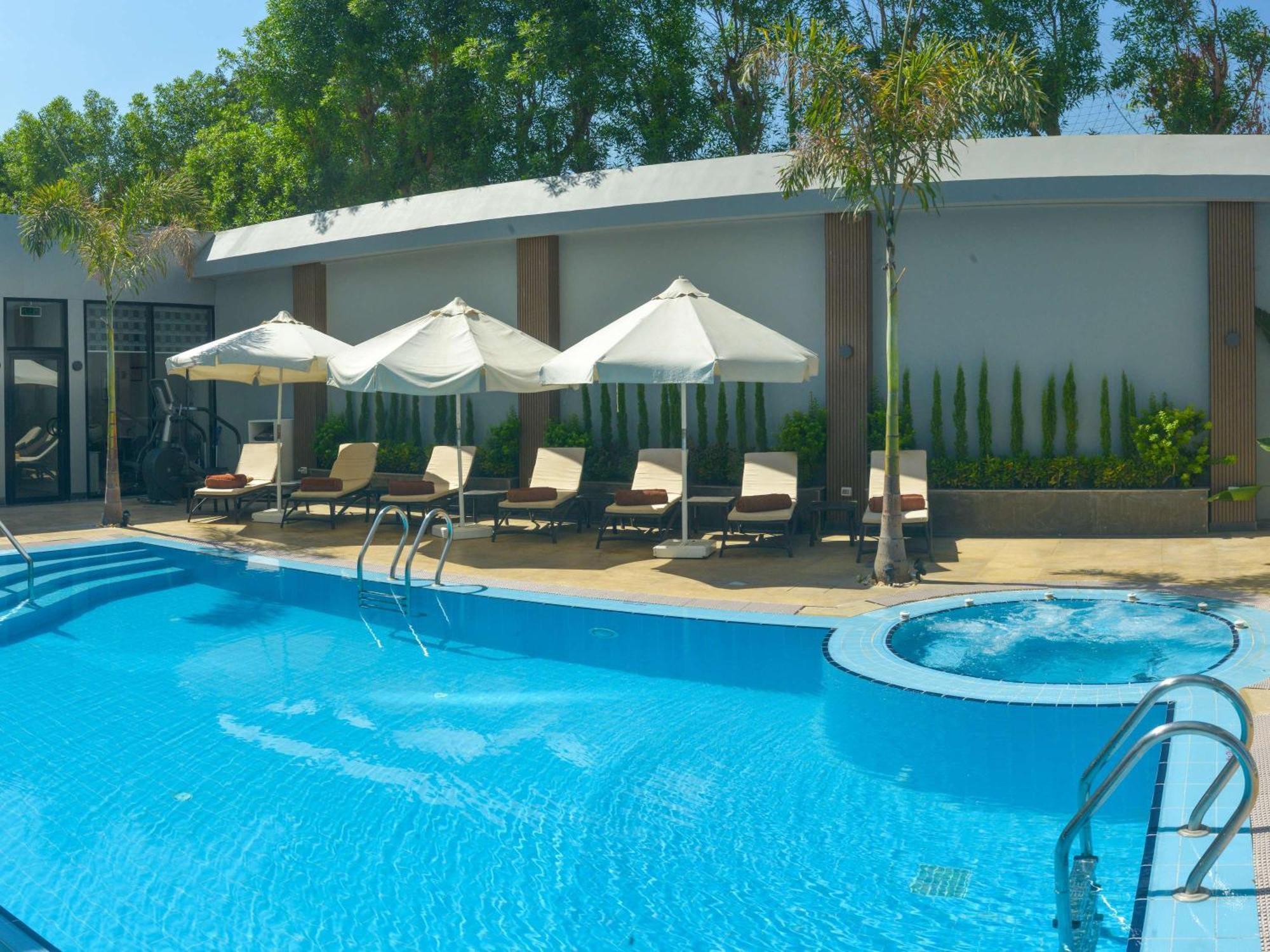 Novotel Cairo El Borg Giza Dış mekan fotoğraf