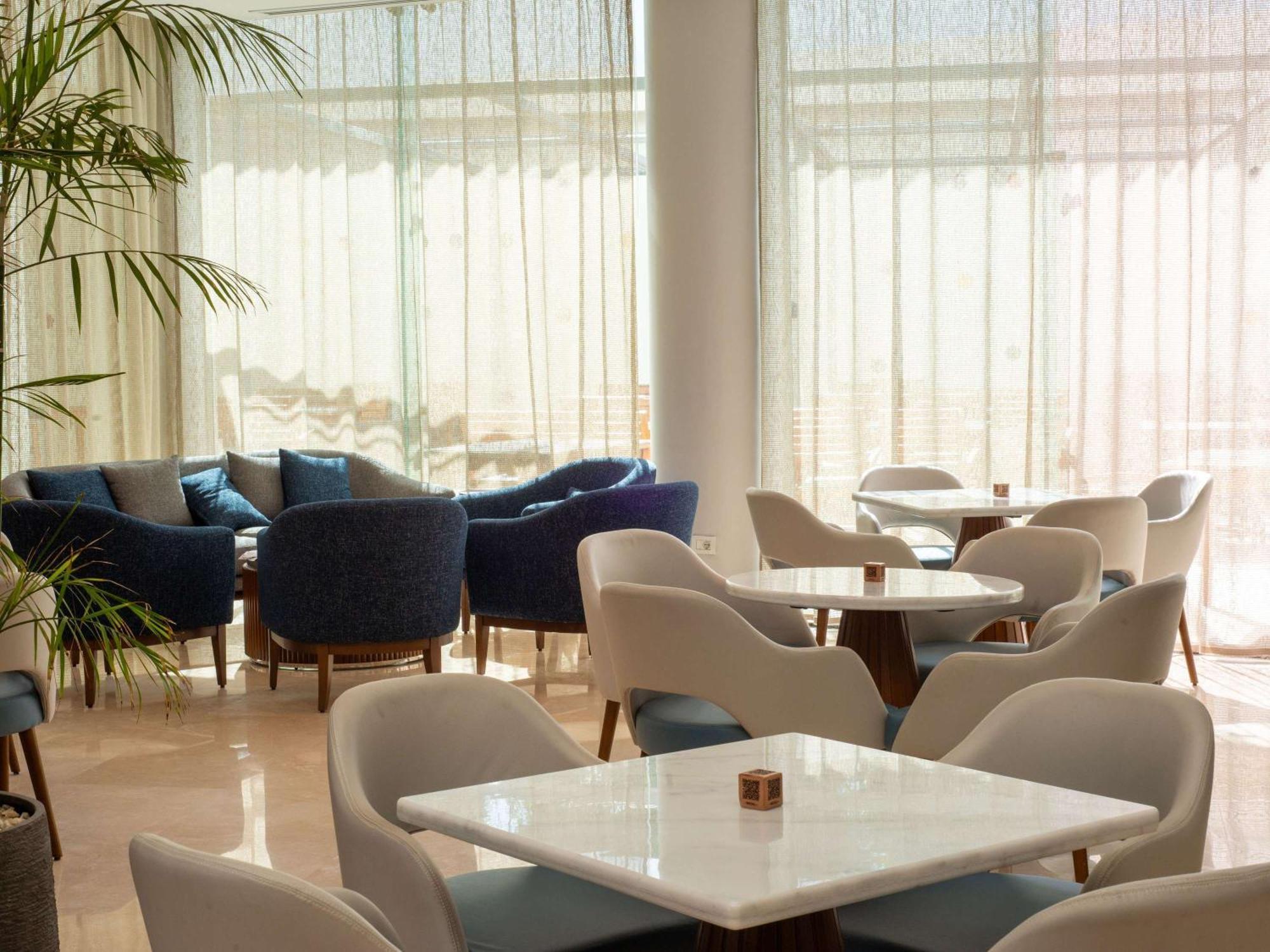 Novotel Cairo El Borg Giza Dış mekan fotoğraf